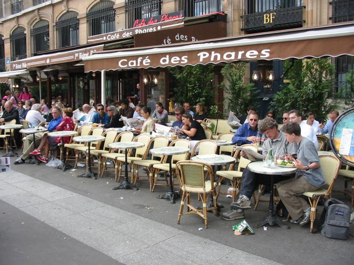Cafe des Phares, Place de la Nation