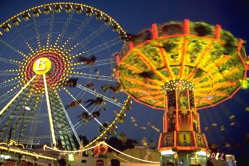 Riesenrad und Kettenflieger 1